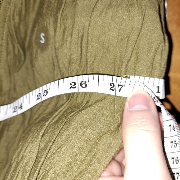 Olive green tie-up camisole - Picture 4 of 4
